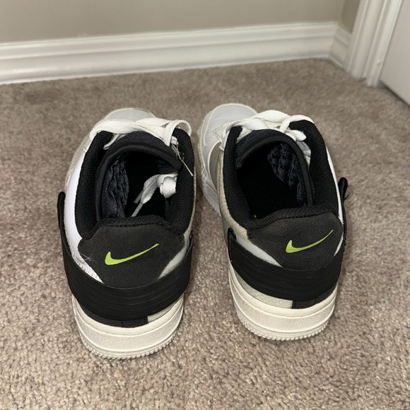 Air Force 1 Type GS 'White Black Volt' - Picture 3 of 3